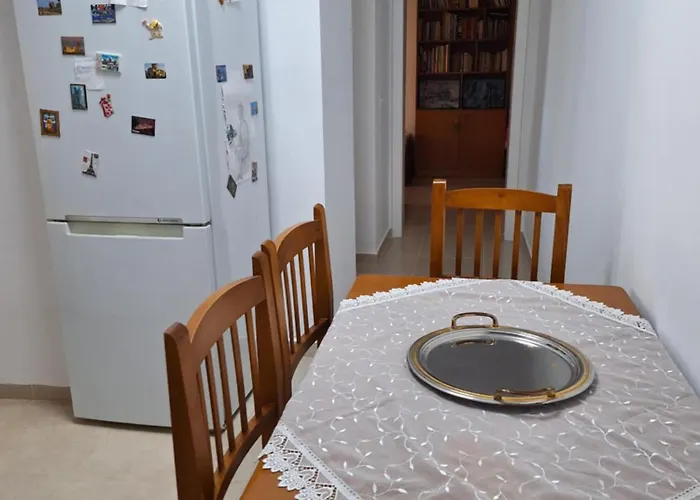 Annas Apartment